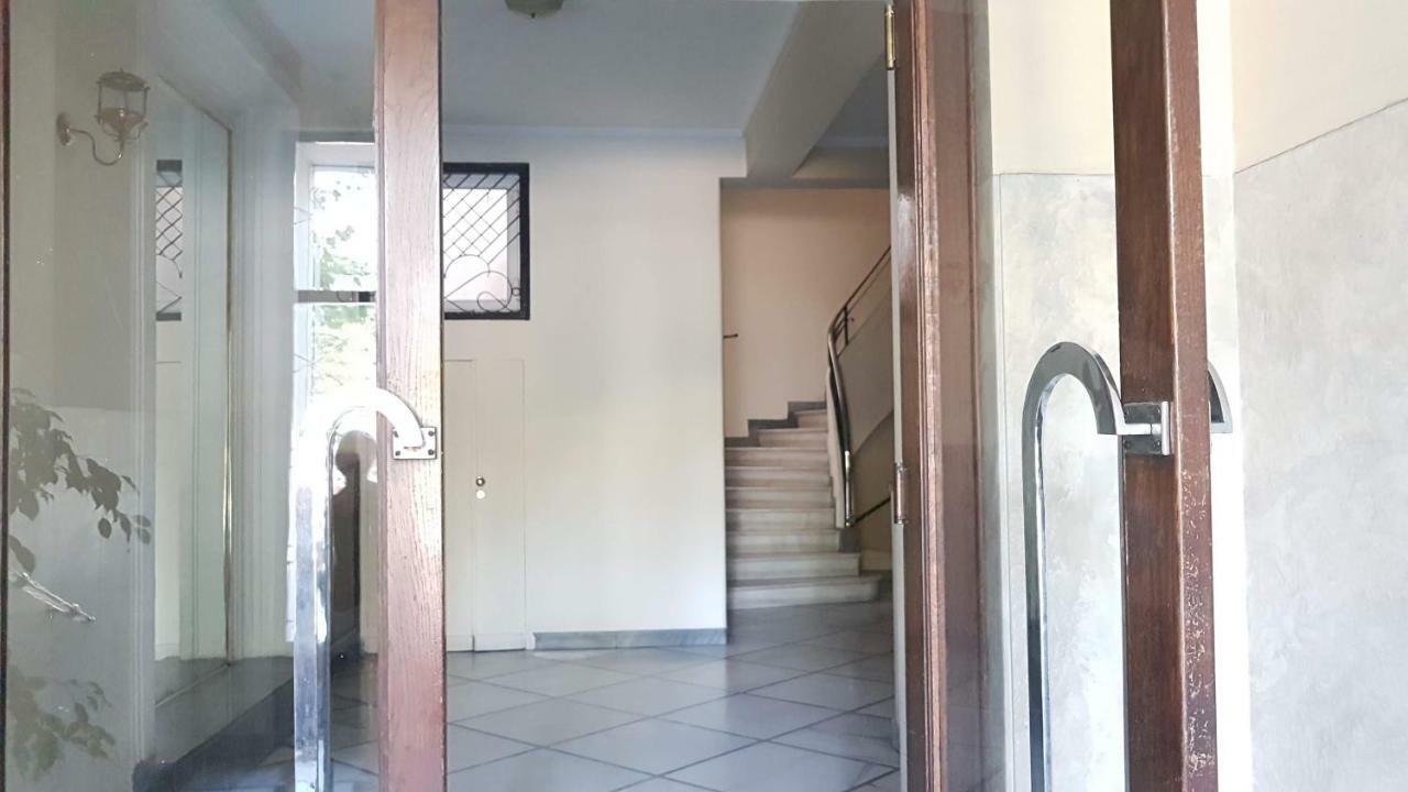 Violet Errathens Apartment - Athens Center, 7 Bd, 3 Bath Dış mekan fotoğraf
