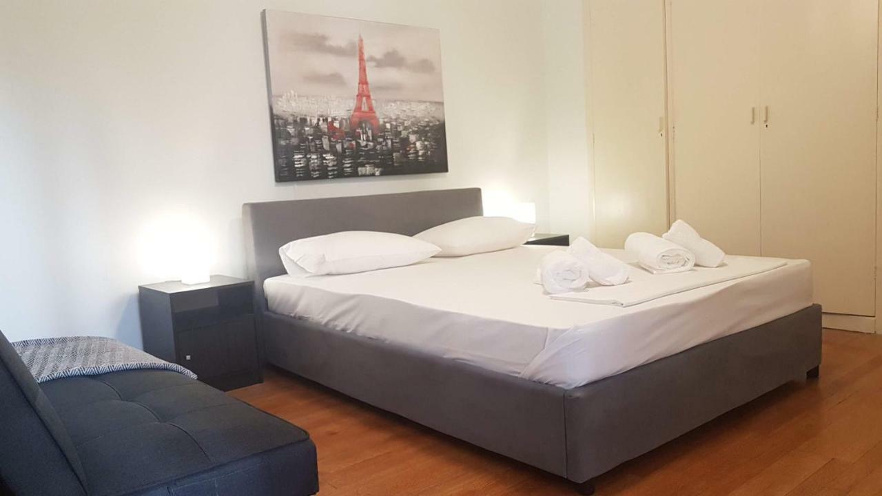 Violet Errathens Apartment - Athens Center, 7 Bd, 3 Bath Dış mekan fotoğraf