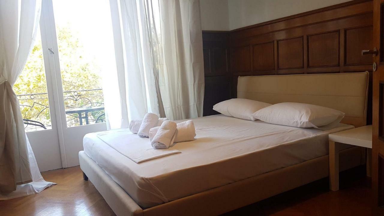 Violet Errathens Apartment - Athens Center, 7 Bd, 3 Bath Dış mekan fotoğraf