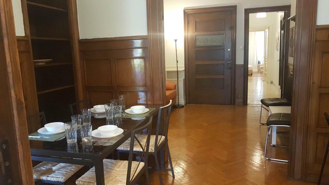 Violet Errathens Apartment - Athens Center, 7 Bd, 3 Bath Dış mekan fotoğraf