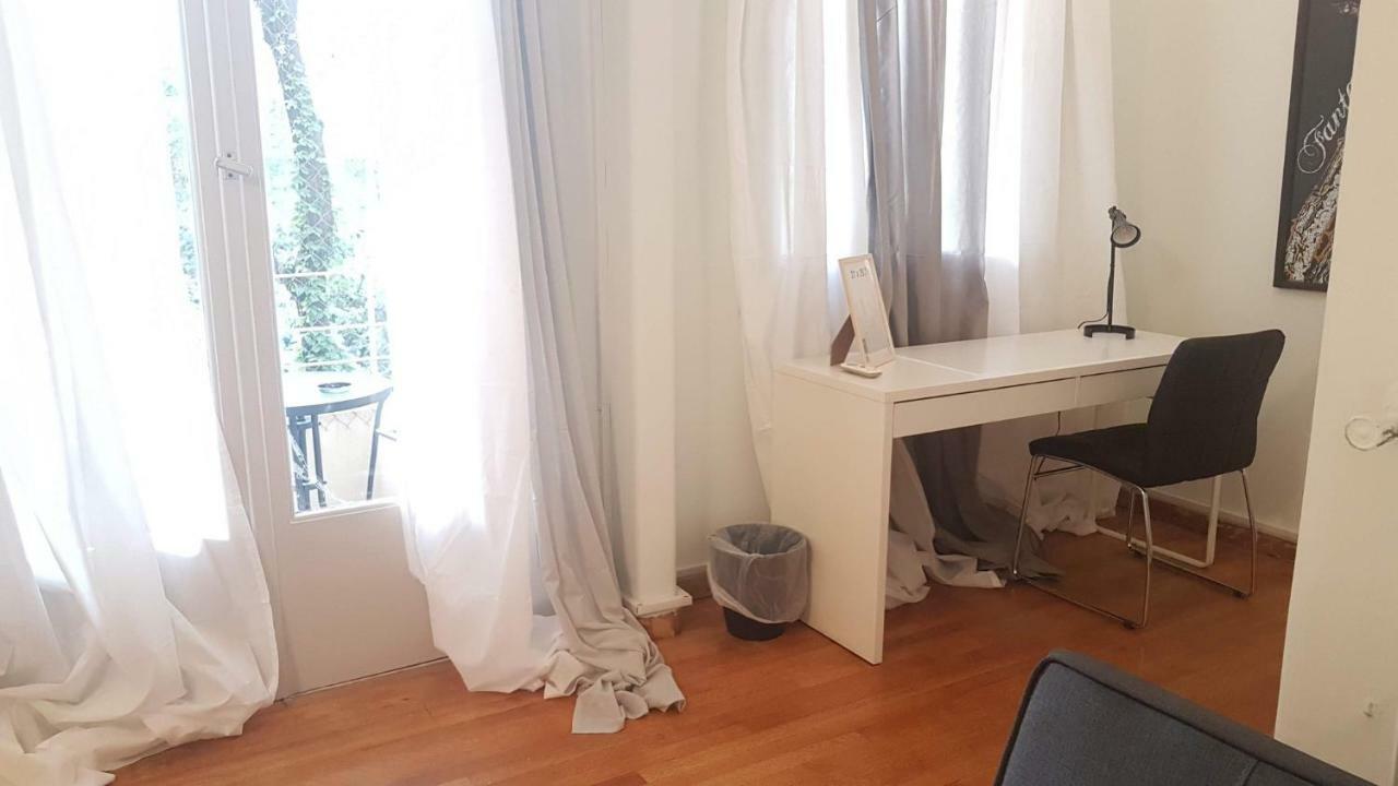 Violet Errathens Apartment - Athens Center, 7 Bd, 3 Bath Dış mekan fotoğraf