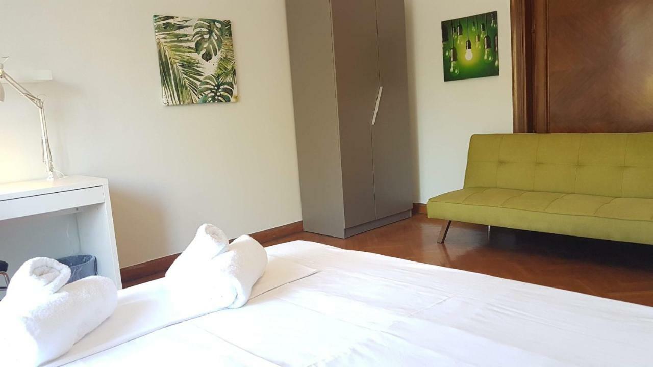 Violet Errathens Apartment - Athens Center, 7 Bd, 3 Bath Dış mekan fotoğraf