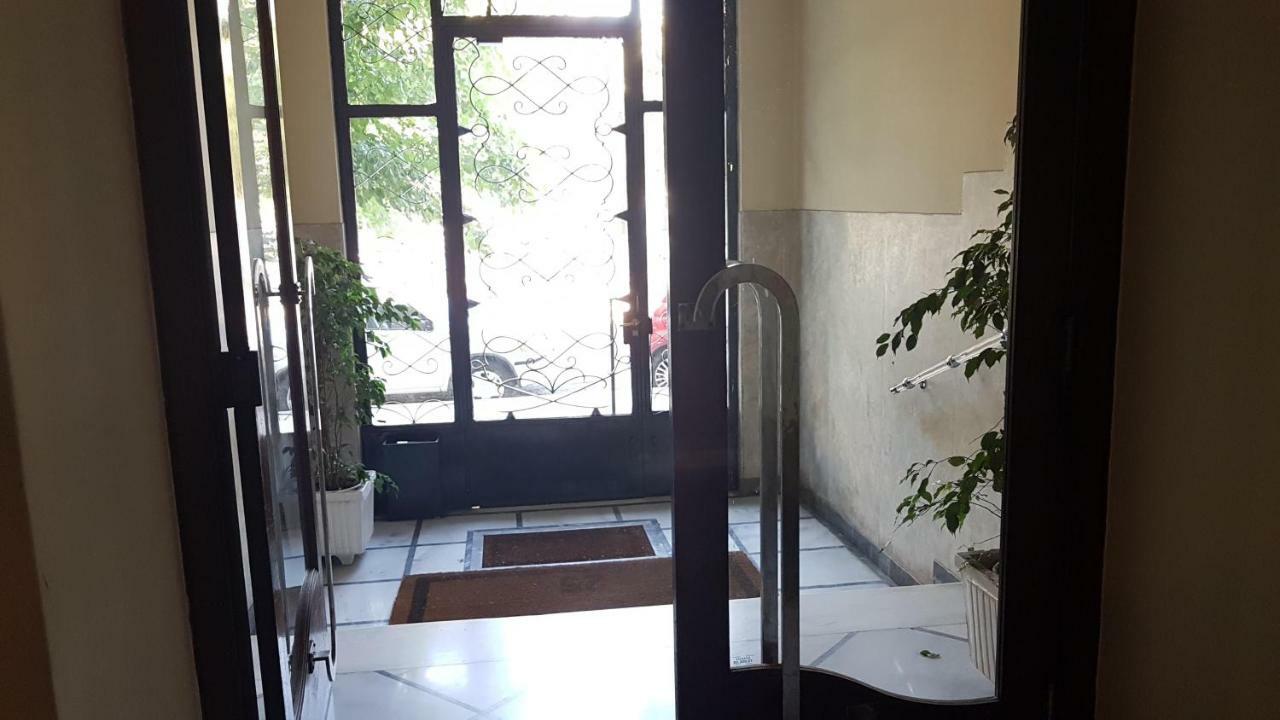 Violet Errathens Apartment - Athens Center, 7 Bd, 3 Bath Dış mekan fotoğraf