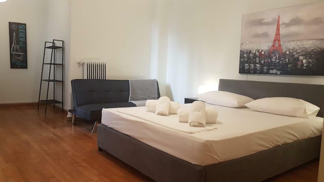 Violet Errathens Apartment - Athens Center, 7 Bd, 3 Bath Dış mekan fotoğraf