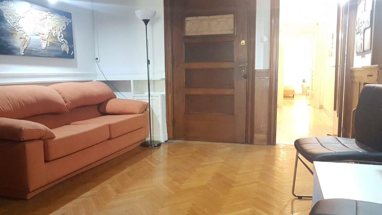 Violet Errathens Apartment - Athens Center, 7 Bd, 3 Bath Dış mekan fotoğraf